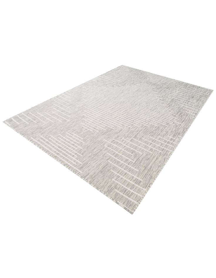 5' 3 x 7' Modern Indoor / Outdoor Rug