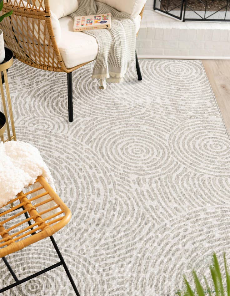 Detail image of  4' x 6'  Washable Modern Indoor / Outdoor Rug