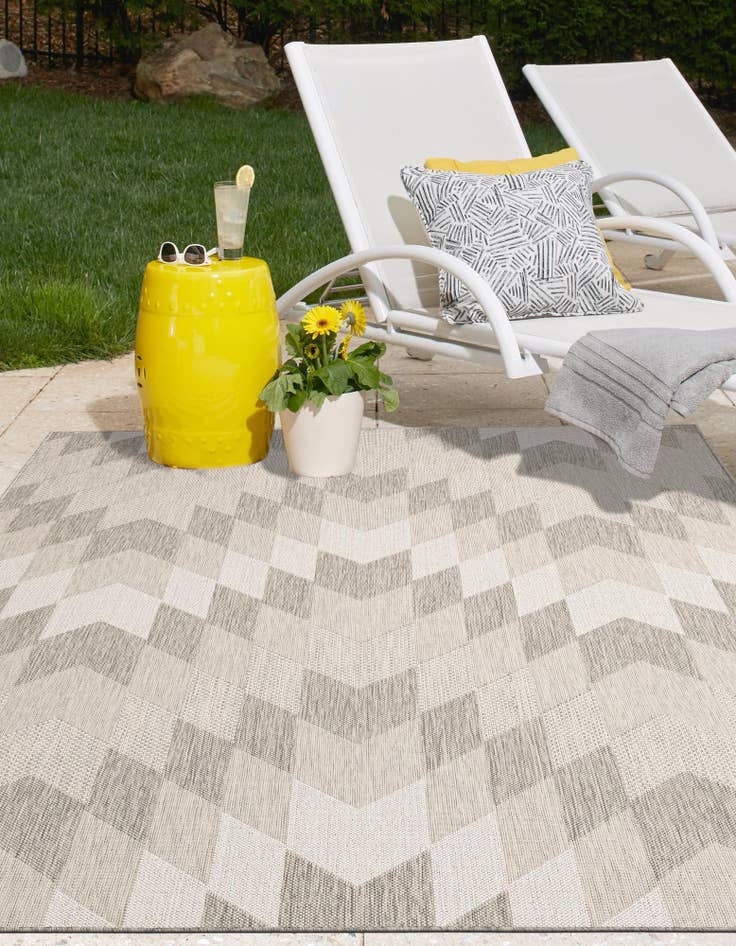 Detail image of  7' 10 x 10'  Washable Modern Indoor / Outdoor Rug