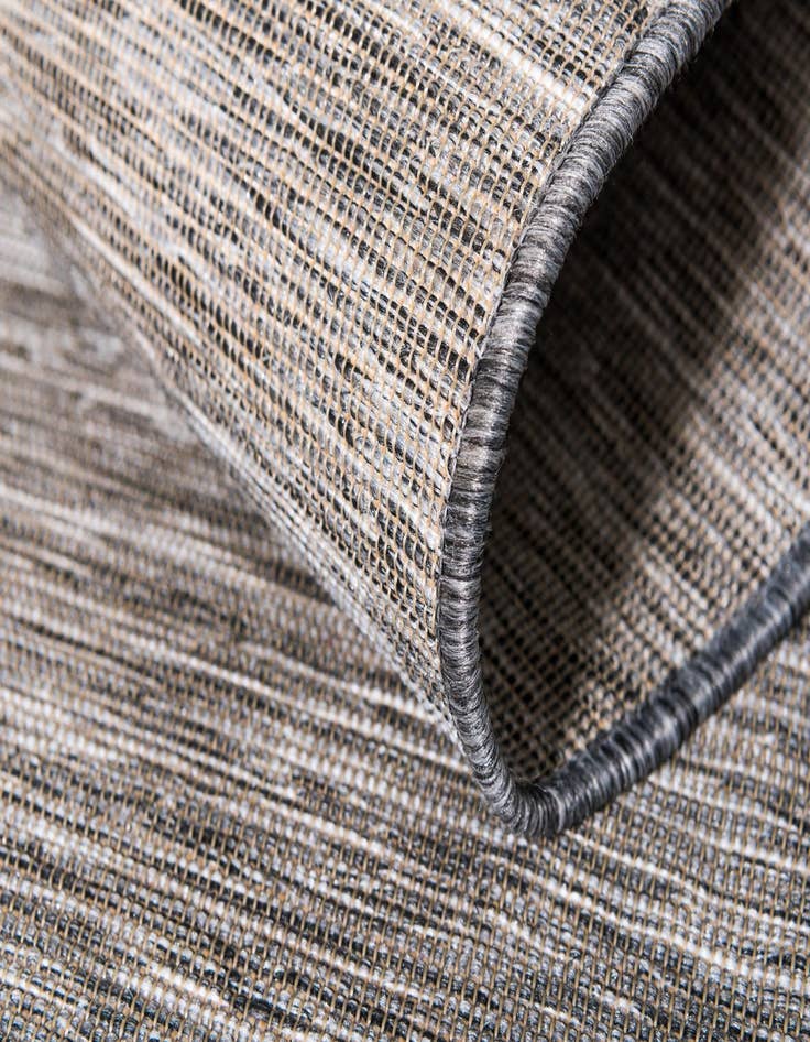 Detail image of  6' 3 x 9'  Washable Solid Indoor / Outdoor Rug