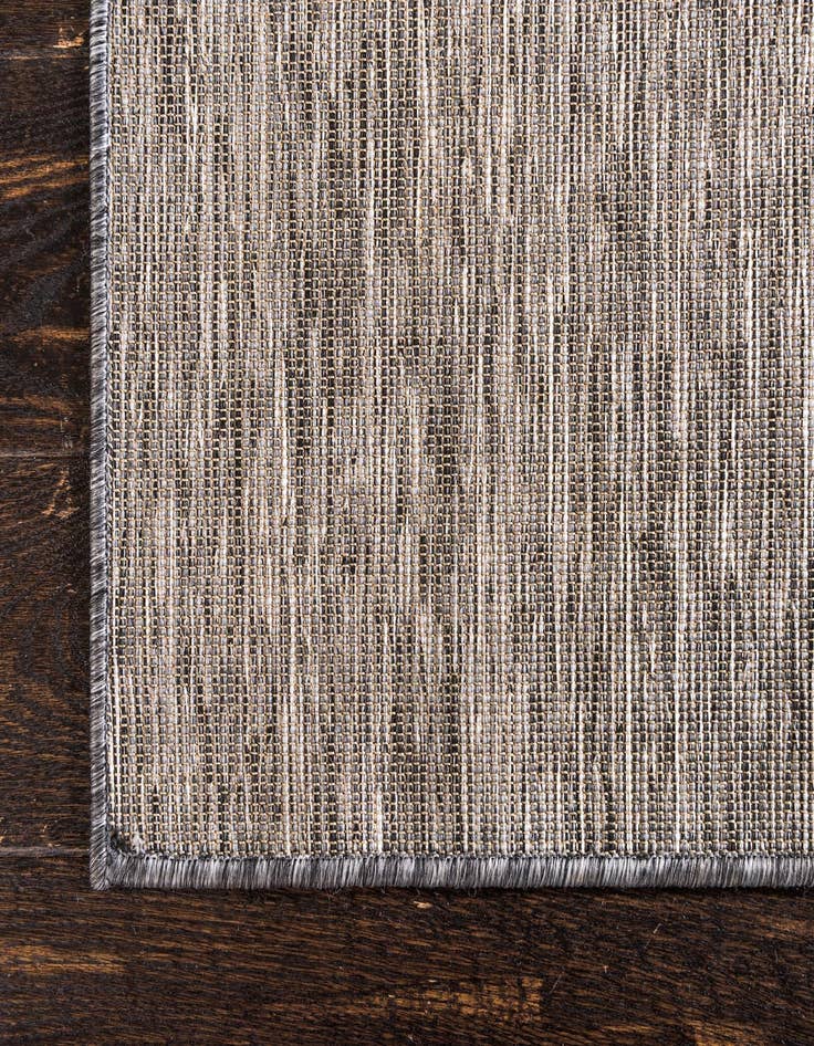 Detail image of  6' 3 x 9'  Washable Solid Indoor / Outdoor Rug