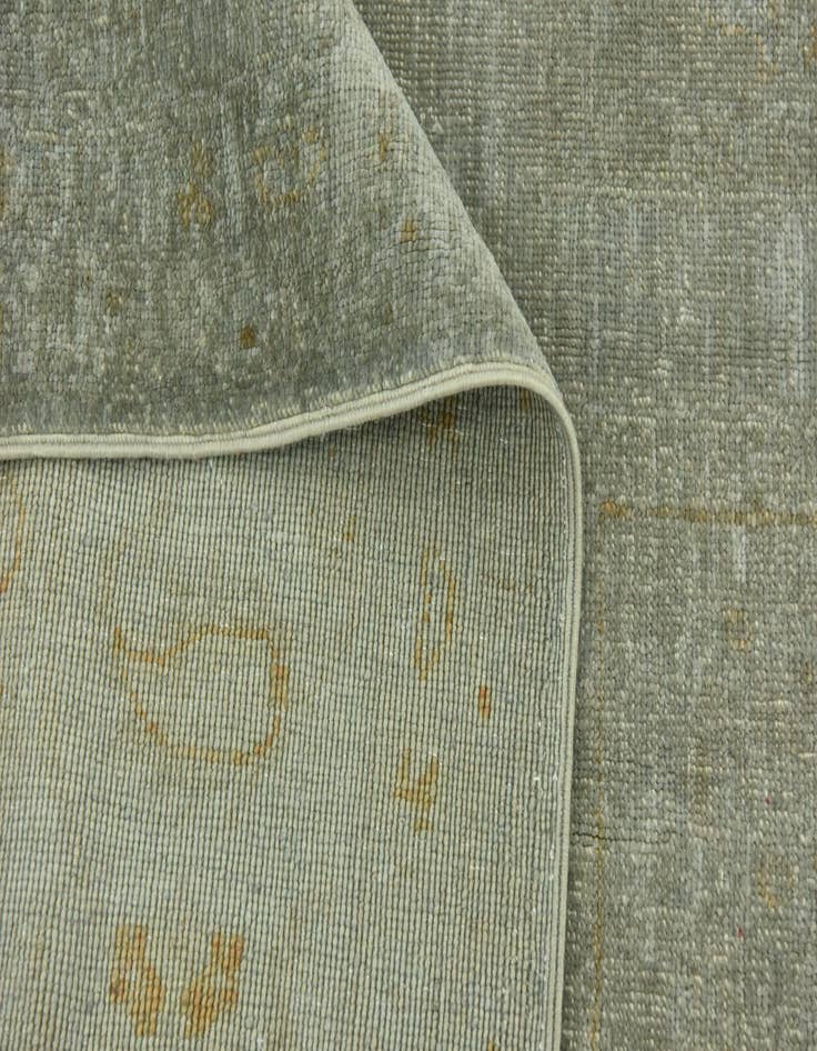 Detail image of  6' 10 x 9' 9  Hand Knotted Over-Dyed Ziegler Wool Rug