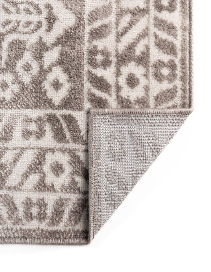 Detail image of  9' x 12' Oxford Rug