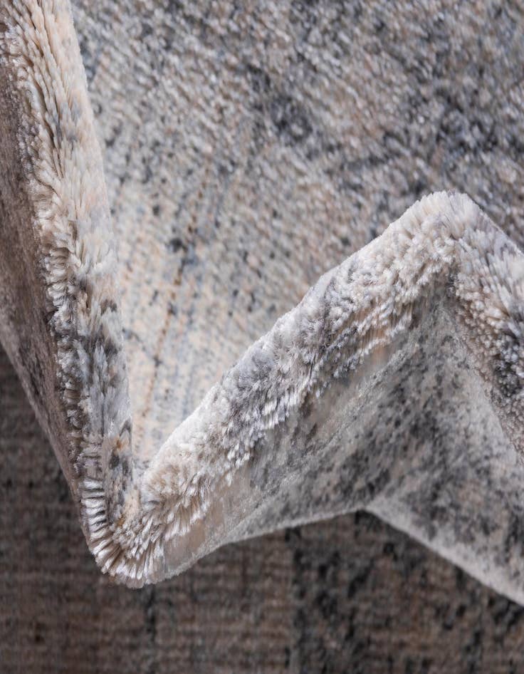 Detail image of  5' x 8' Oxfordshire Rug