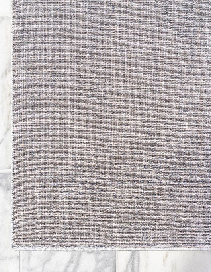 Detail image of  4' x 6' Oxfordshire Rug