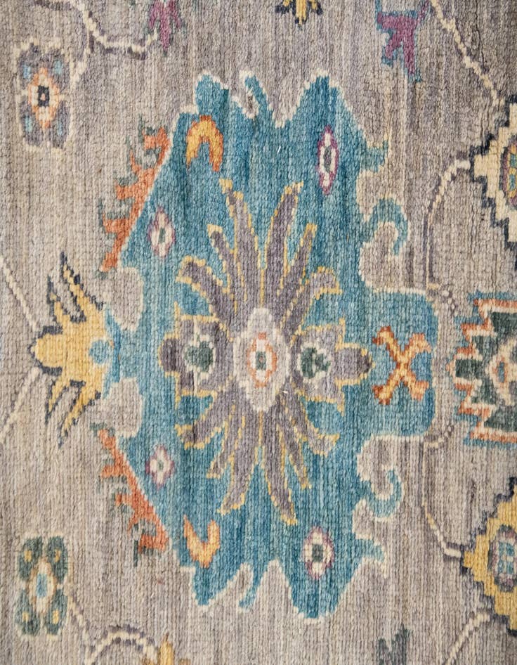 Detail image of  13' 3 x 19' 2  Hand Knotted Peshawar Ziegler Rug