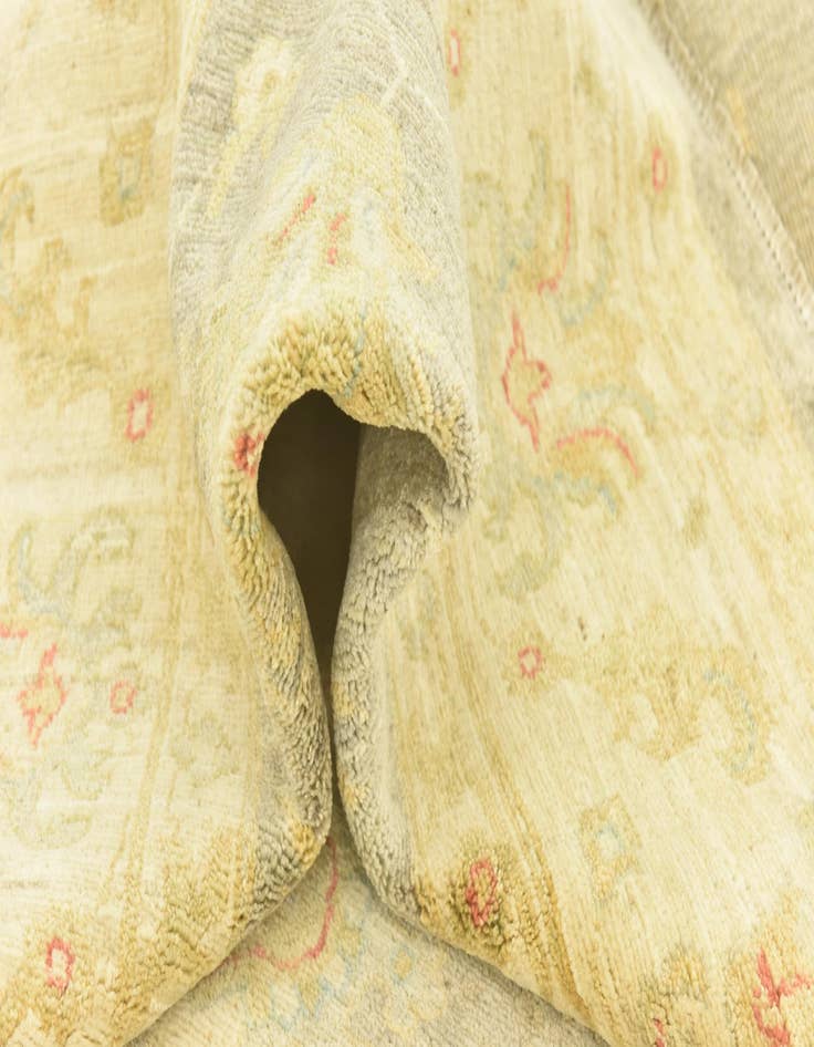 Detail image of  6' 5 x 9' 9  Hand Knotted Peshawar Ziegler Rug