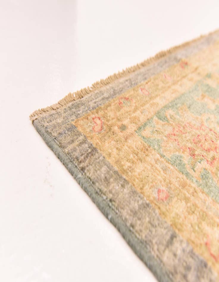 Detail image of  6' 11 x 10' 10  Hand Knotted Peshawar Ziegler Rug