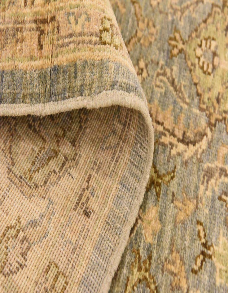 Detail image of  5' x 6' 6 Peshawar Ziegler Rug