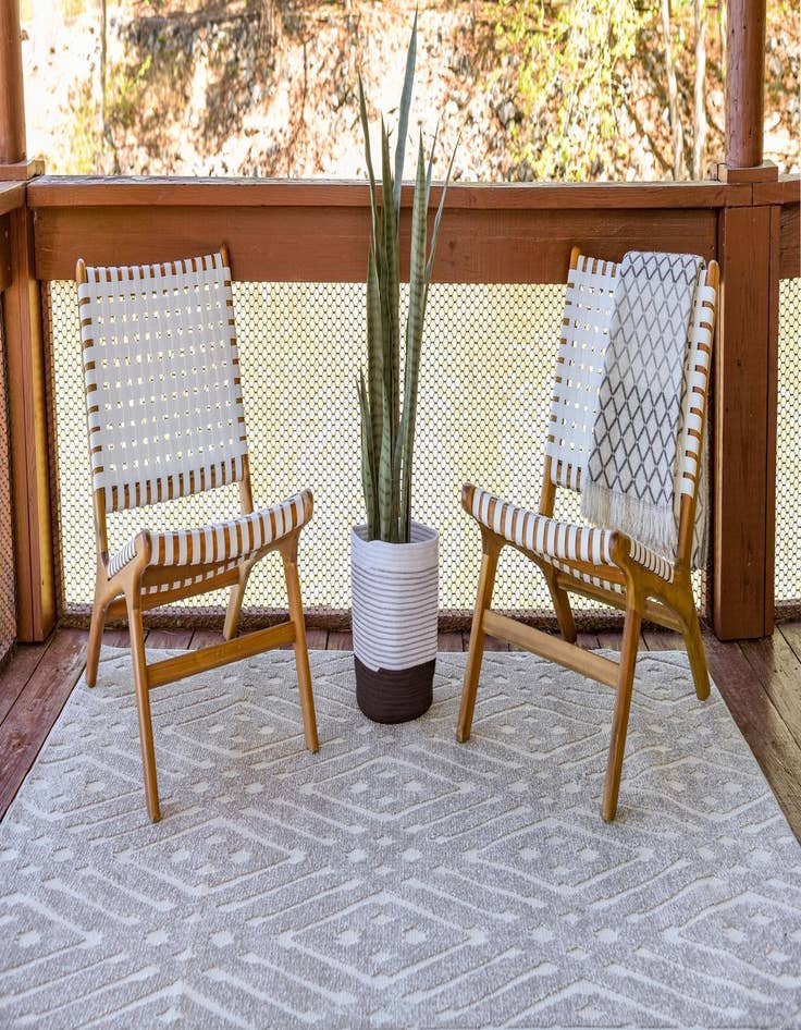 Detail image of  9' x 12' 2  Washable Sabrina Soto Ella Indoor / Outdoor Rug