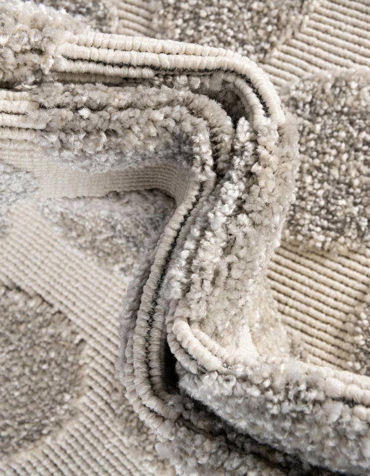 Detail image of  4' x 6'  Washable Sabrina Soto Indoor / Outdoor Rug