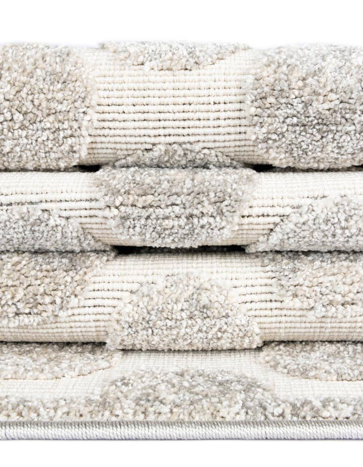Detail image of  4' x 6'  Washable Sabrina Soto Indoor / Outdoor Rug