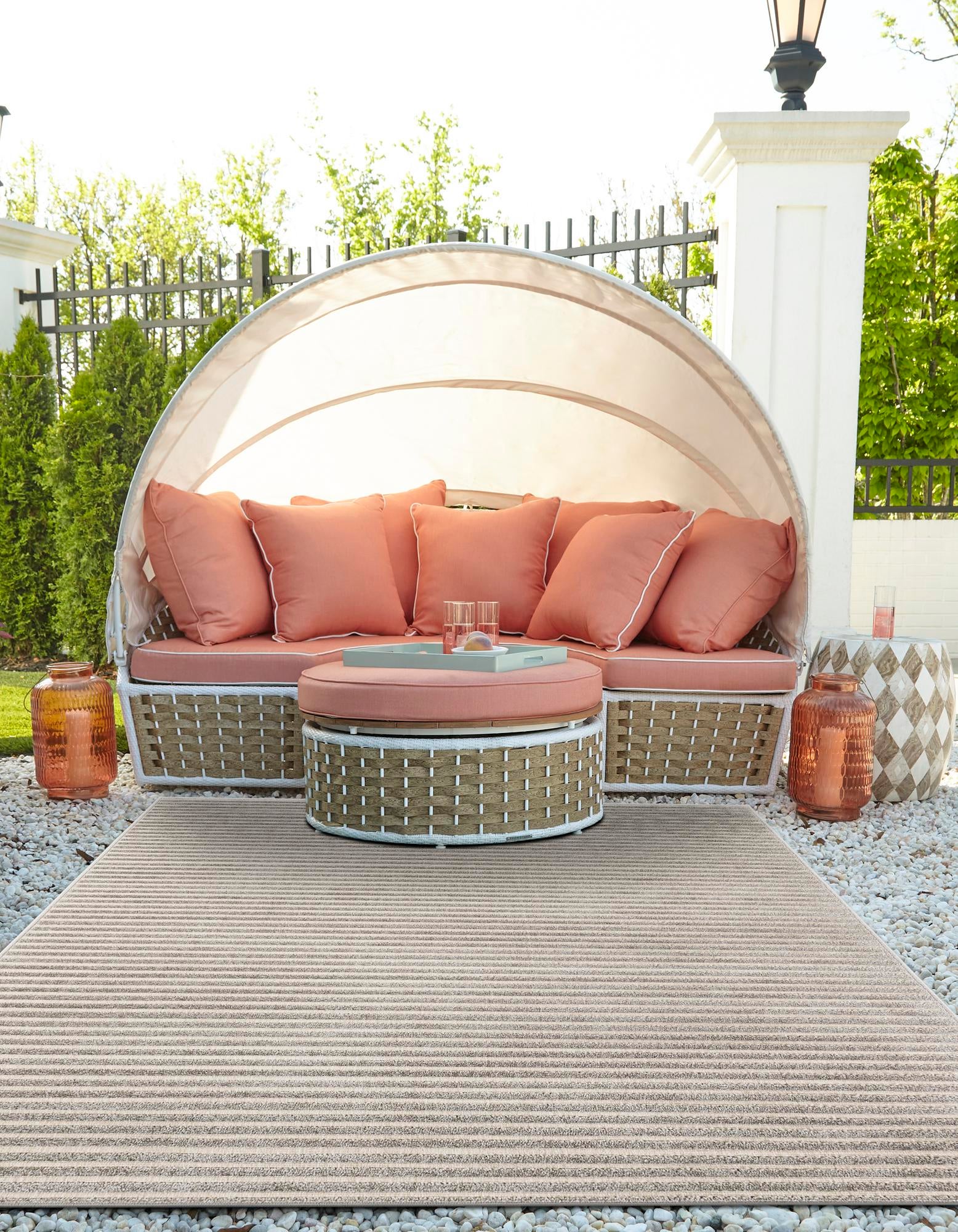 Gray 7' 10 x 10' Sabrina Soto Indoor / Outdoor Rug