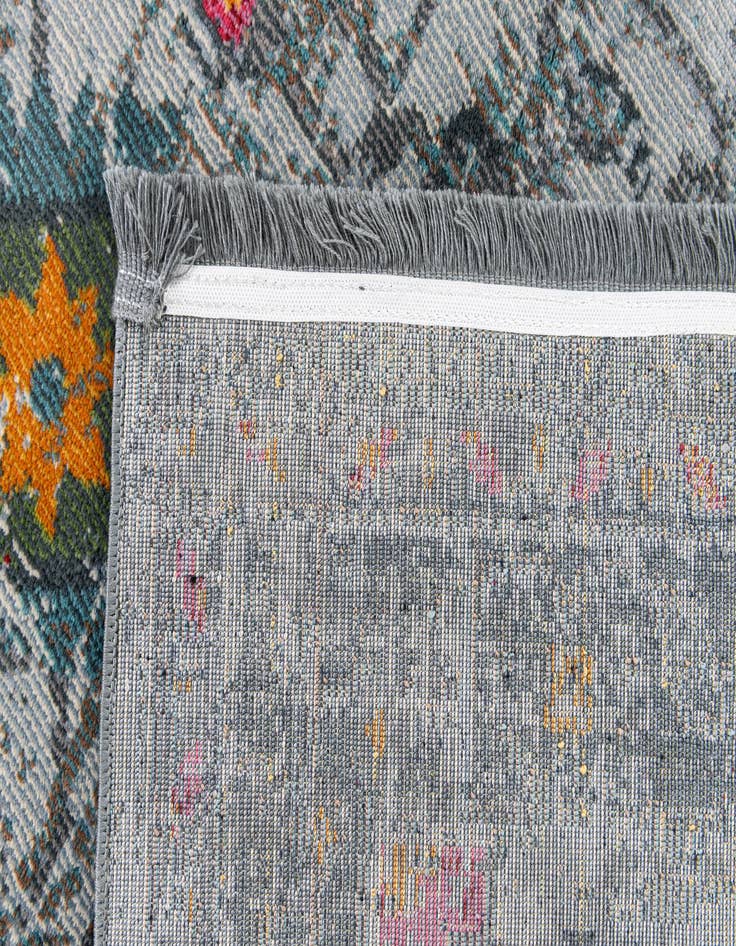 Detail image of  5' 2 x 7' 8 Santiago Rug