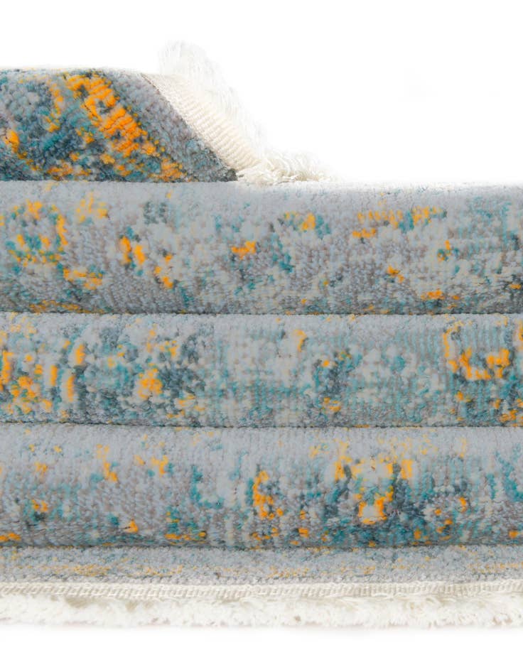 Detail image of  8' x 10' Santiago Rug