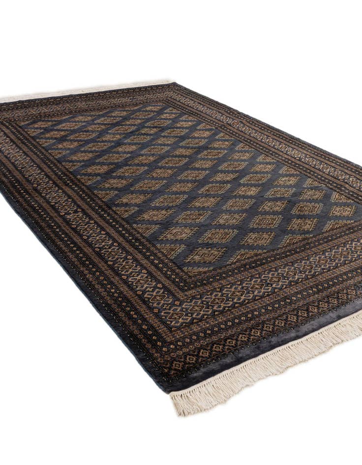 Detail image of  6' 8 x 9' 11  Hand Knotted Sarough Oriental Rug