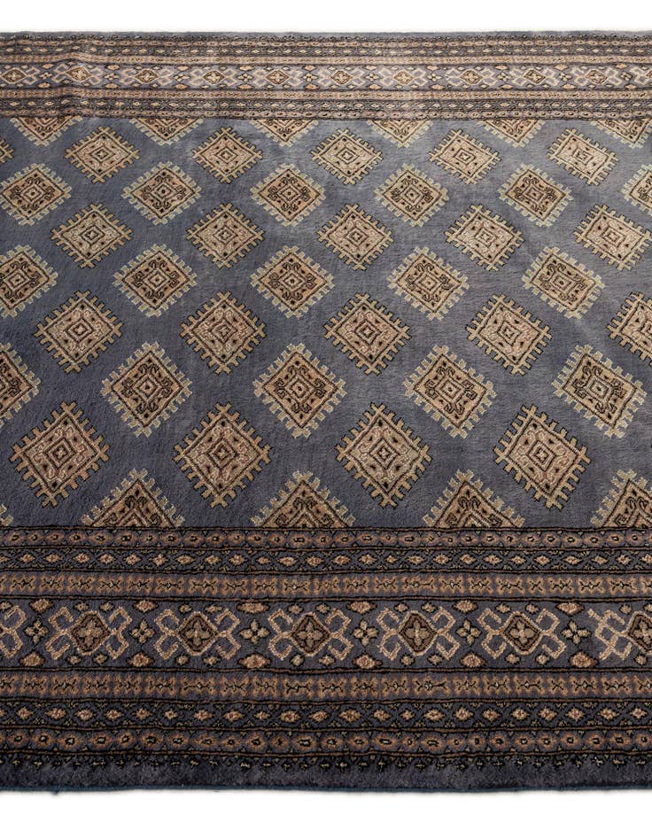 Detail image of  6' 8 x 9' 11  Hand Knotted Sarough Oriental Rug