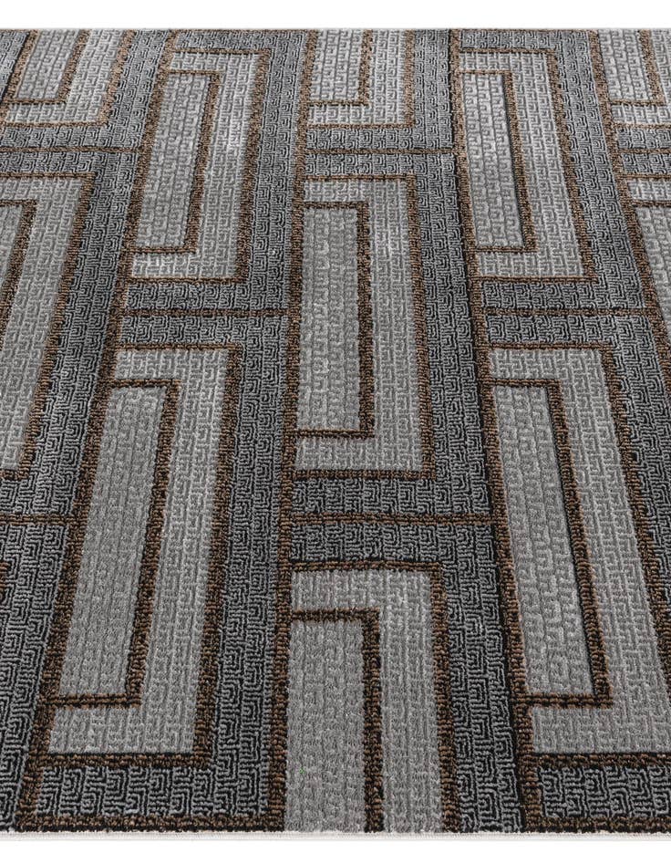 Detail image of  5' x 7' 4 Saturn Rug