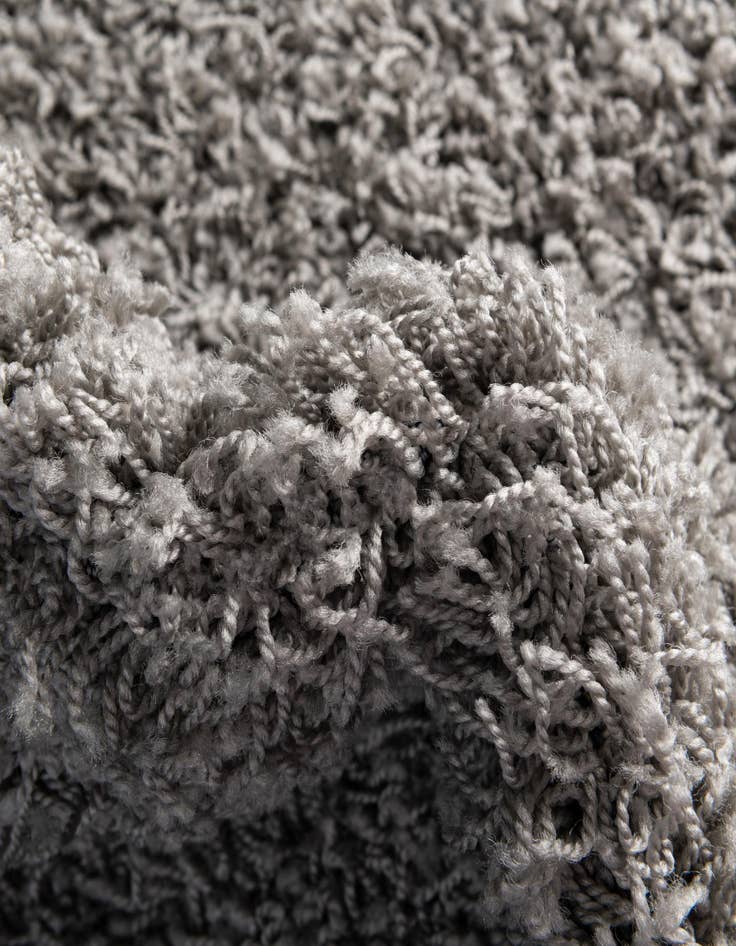 Detail image of  6' x 9' Solid Shag Rug