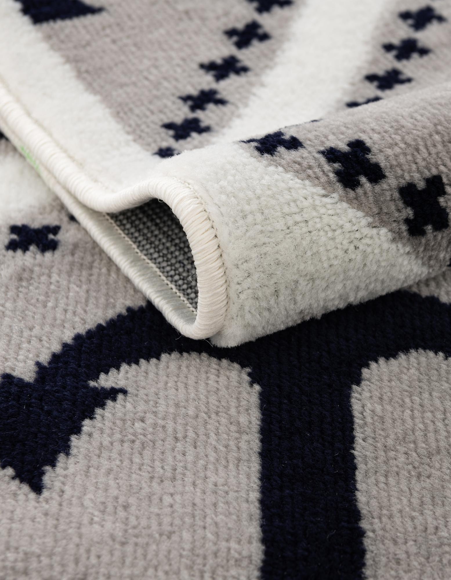 Gray 5' 3 x 8' Sydney Rug | Rugs.com