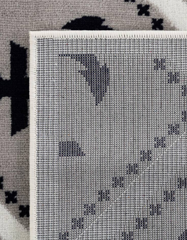 Detail image of  7' 1 x 10' Sydney Rug