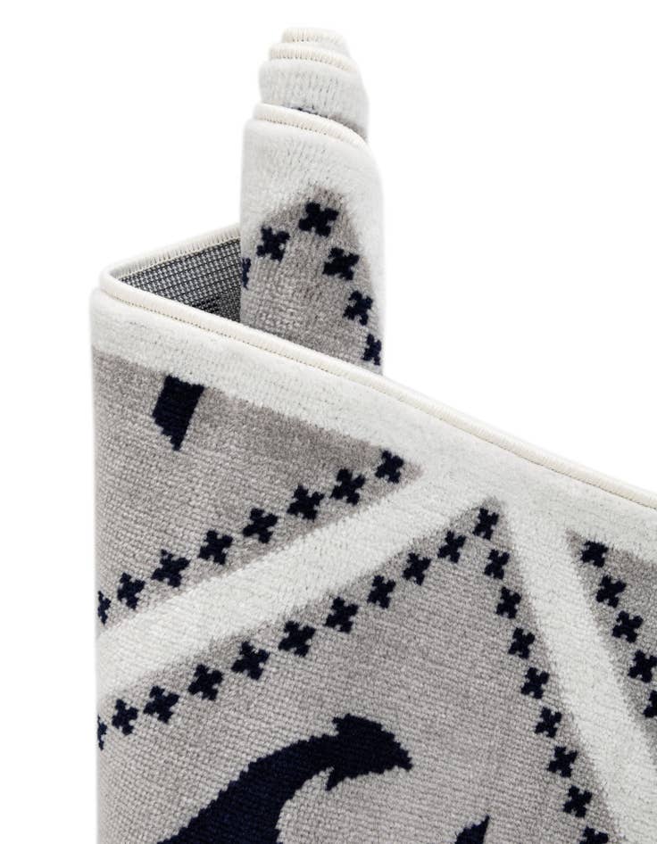 Detail image of  7' 1 x 10' Sydney Rug