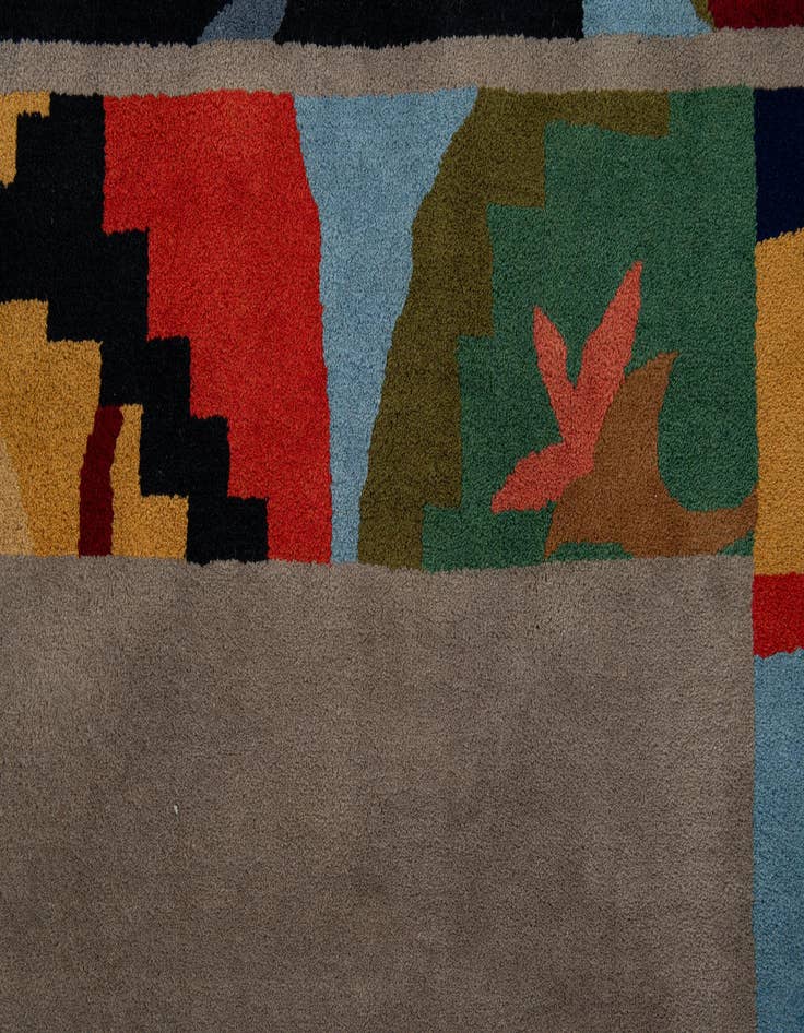 Detail image of  6' 10 x 10'  Hand Knotted Tibet Wool Rug