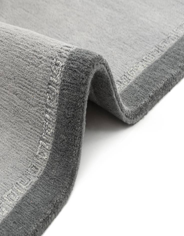 Detail image of  2' 5 x 4' 6  Hand Knotted Tibet Rug