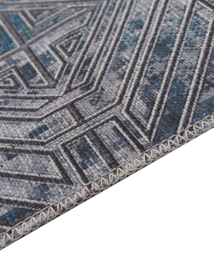 Detail image of  5' x 7' 2 Timeless Rug