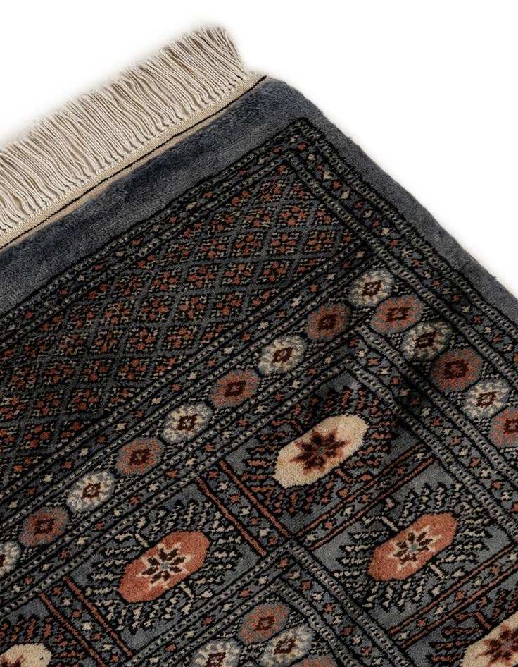 Detail image of  7' 3 x 9' 5  Hand Knotted Torkaman Persian Wool Rug