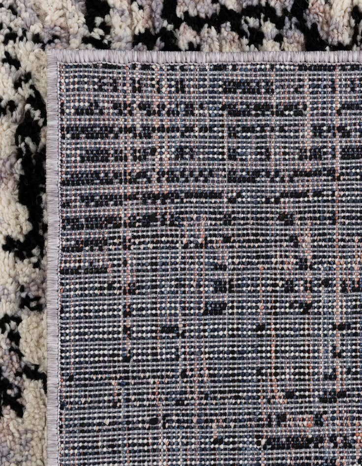 Detail image of  4' x 6' Tucson Rug