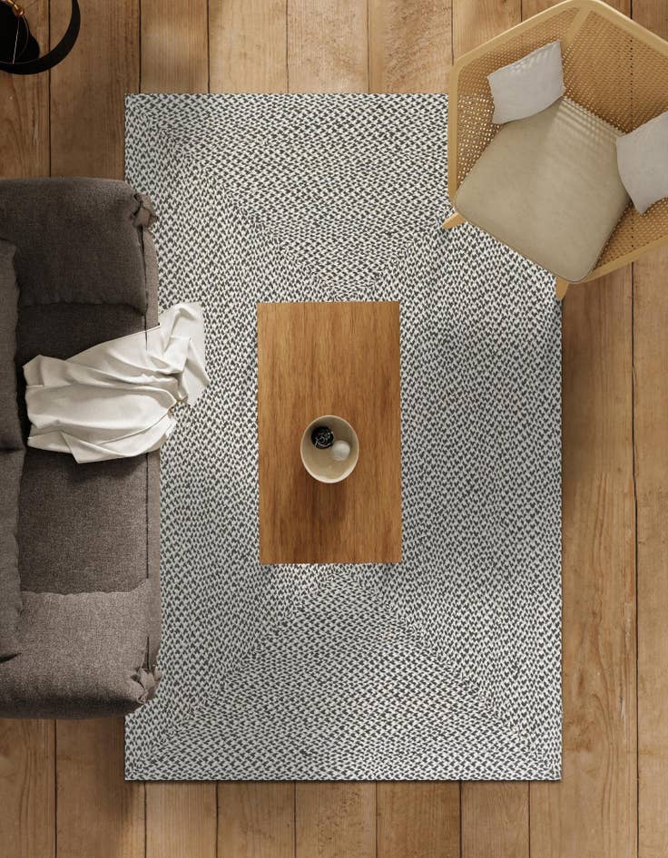 Detail image of  4' 1 x 6' 1  Hand Tweed Braided Jute Rug