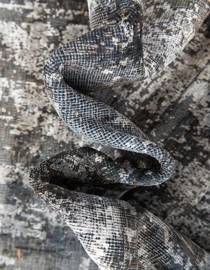 Detail image of  8' 9 x 12' 7  Hand Knotted Ultra Vintage Persian Wool Rug