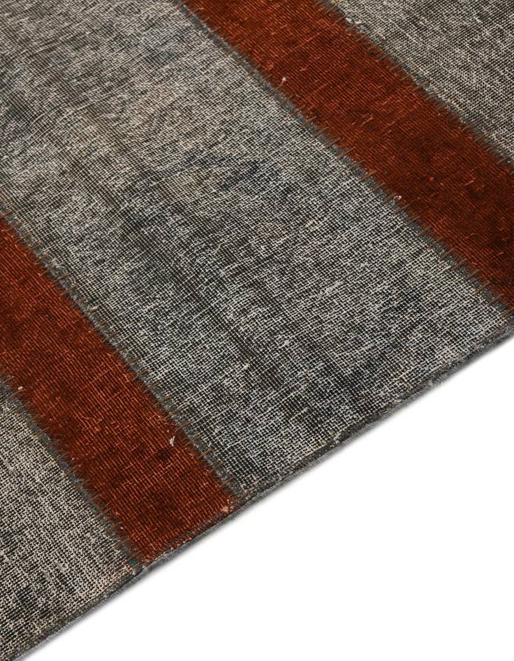 Detail image of  5' 6 x 7' 11  Hand Knotted Ultra Vintage Persian Wool Rug