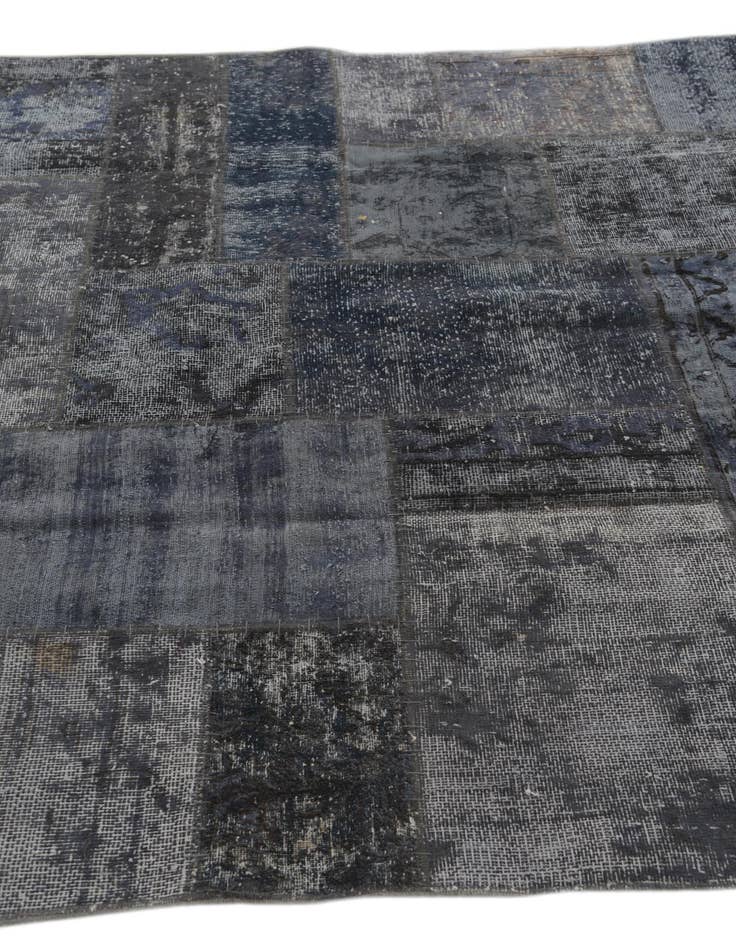 Detail image of  5' 8 x 8'  Hand Knotted Ultra Vintage Persian Wool Rug