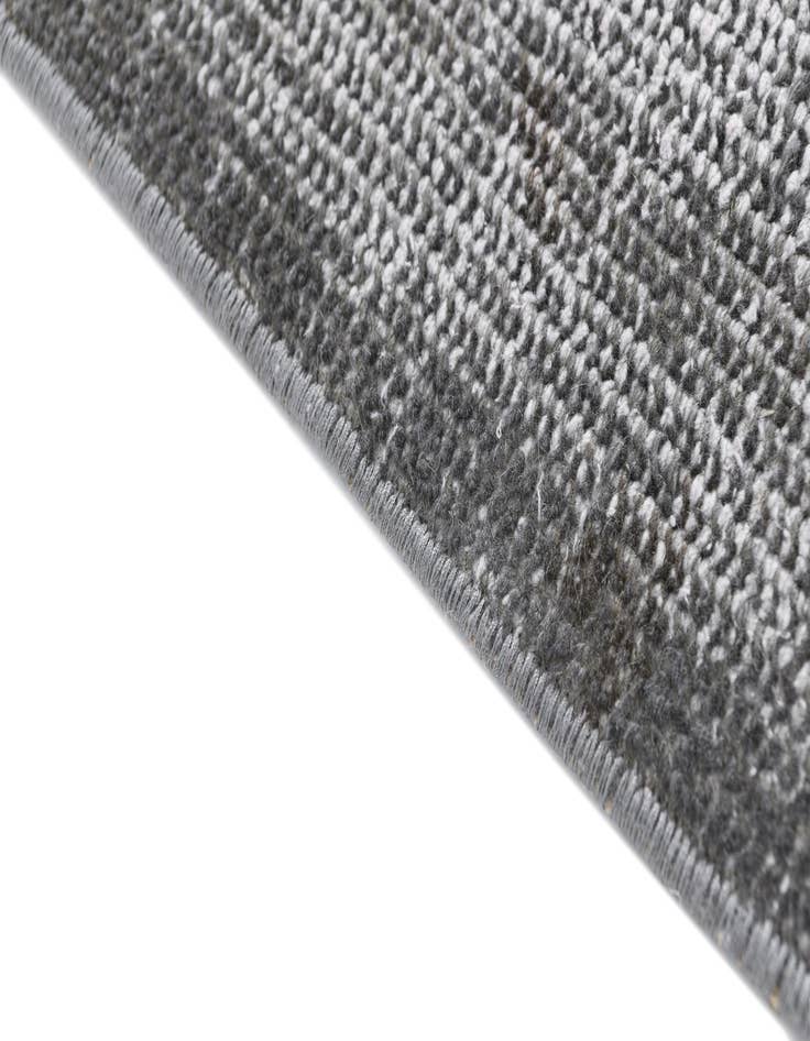 Detail image of  6' x 9' 5 Ultra Vintage Wool Rug