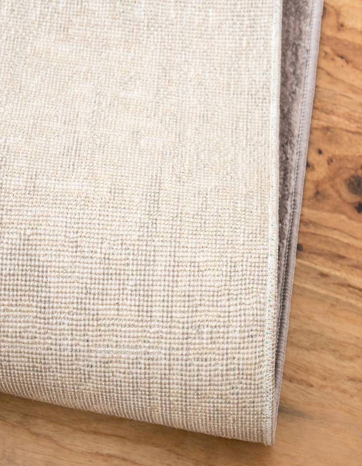 Detail image of  4' x 6' Victoria Rug