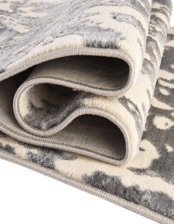 Detail image of  7' 10 x 10' Vince Camuto Rug