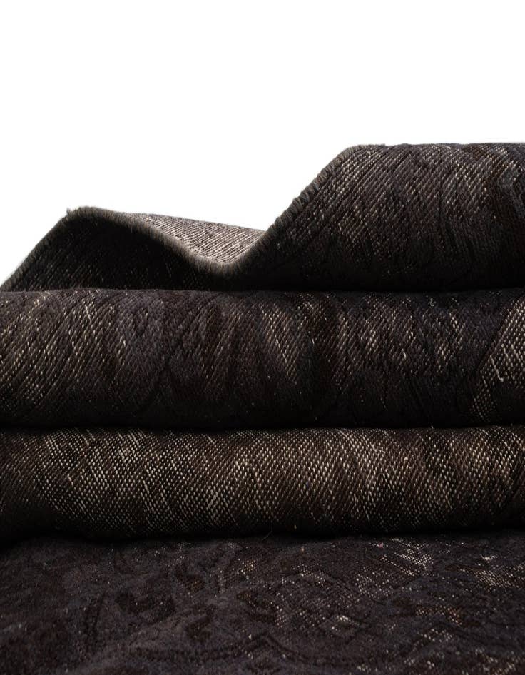 Detail image of  9' 5 x 12' 5 Vintage Royal Rug