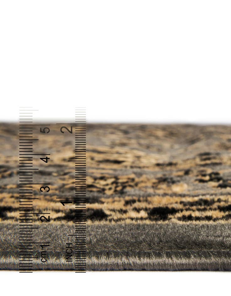 Detail image of  2' x 3' Yasmin Rug