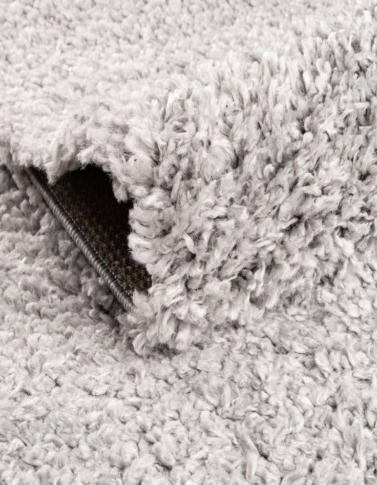 Detail image of  2' x 3' 7 Zermatt Shag Rug