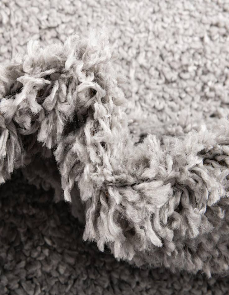 Detail image of  2' x 3' 7 Zermatt Shag Rug