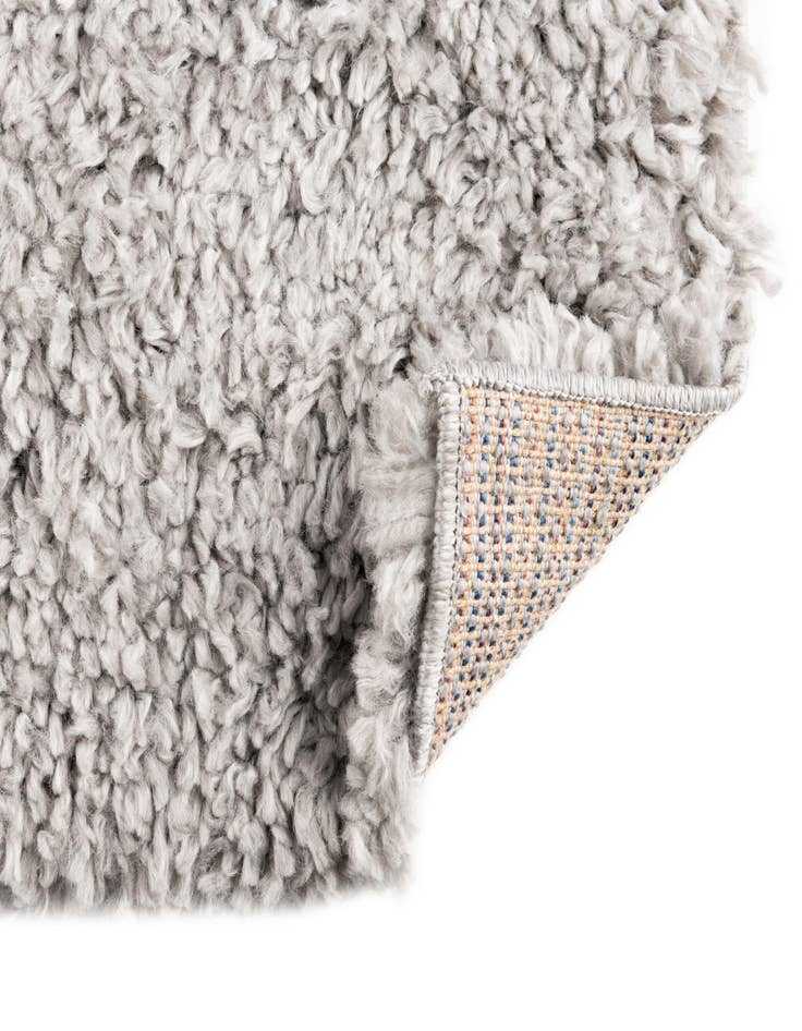 Detail image of  2' 7 x 5' Zermatt Shag Rug