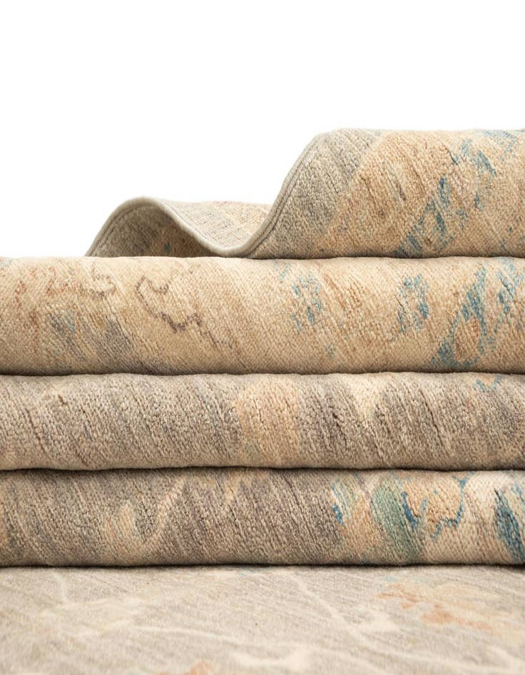 Detail image of  8' 10 x 12' 1 Ziegler Rug