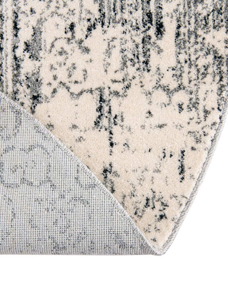 Detail image of  7' 10 x 7' 10 Angelica Round Rug