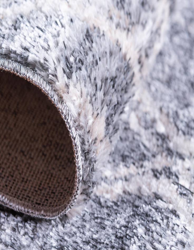 Detail image of  4' 7 x 4' 7 Artemis Round Rug