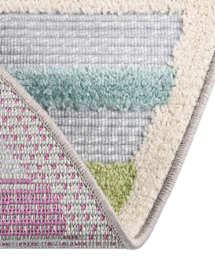 Detail image of  3' 3 x 3' 3  Washable Aruba Indoor / Outdoor Round Rug