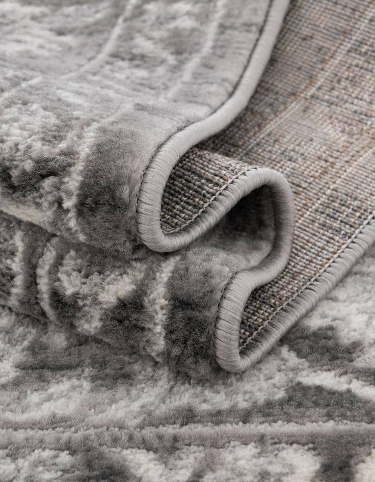 Detail image of  3' 3 x 3' 3 Boston Round Rug