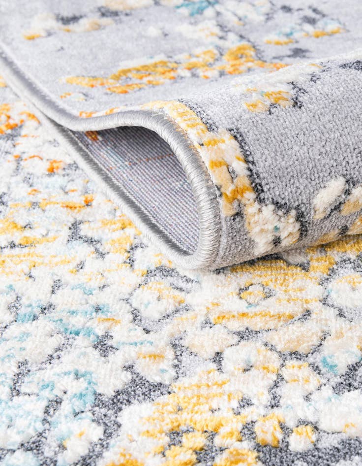 Detail image of  5' x 5' Budapest Round Rug