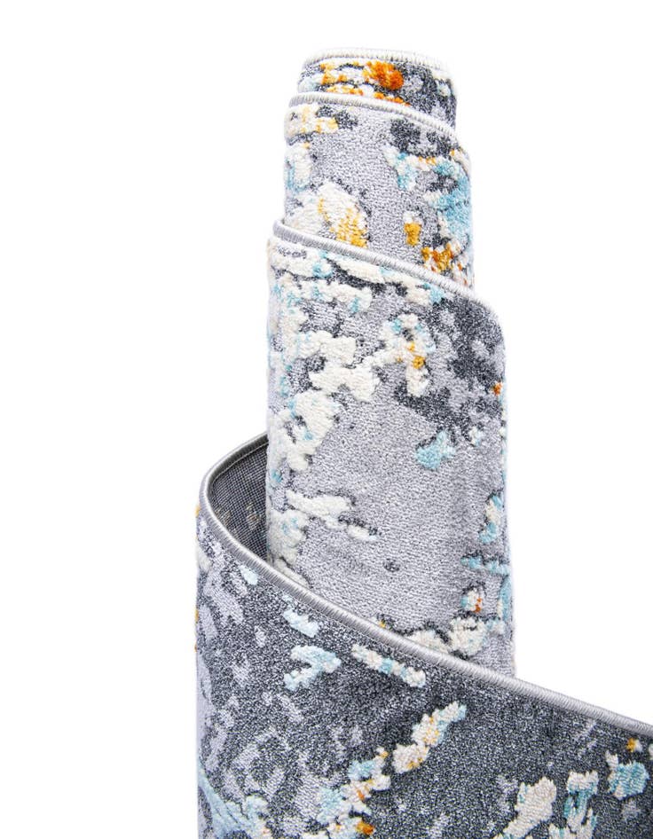 Detail image of  5' x 5' Budapest Round Rug